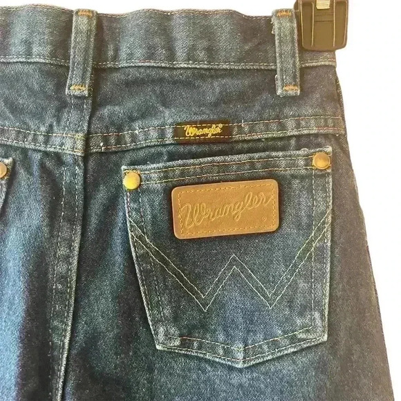 Wrangler Youth Slim Fit Straight Jeans Blue Dark Wash Size 12 - Picture 5 of 10